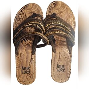 Muk Luks Brown And Gold Embellished Sandals Size 9 EUC